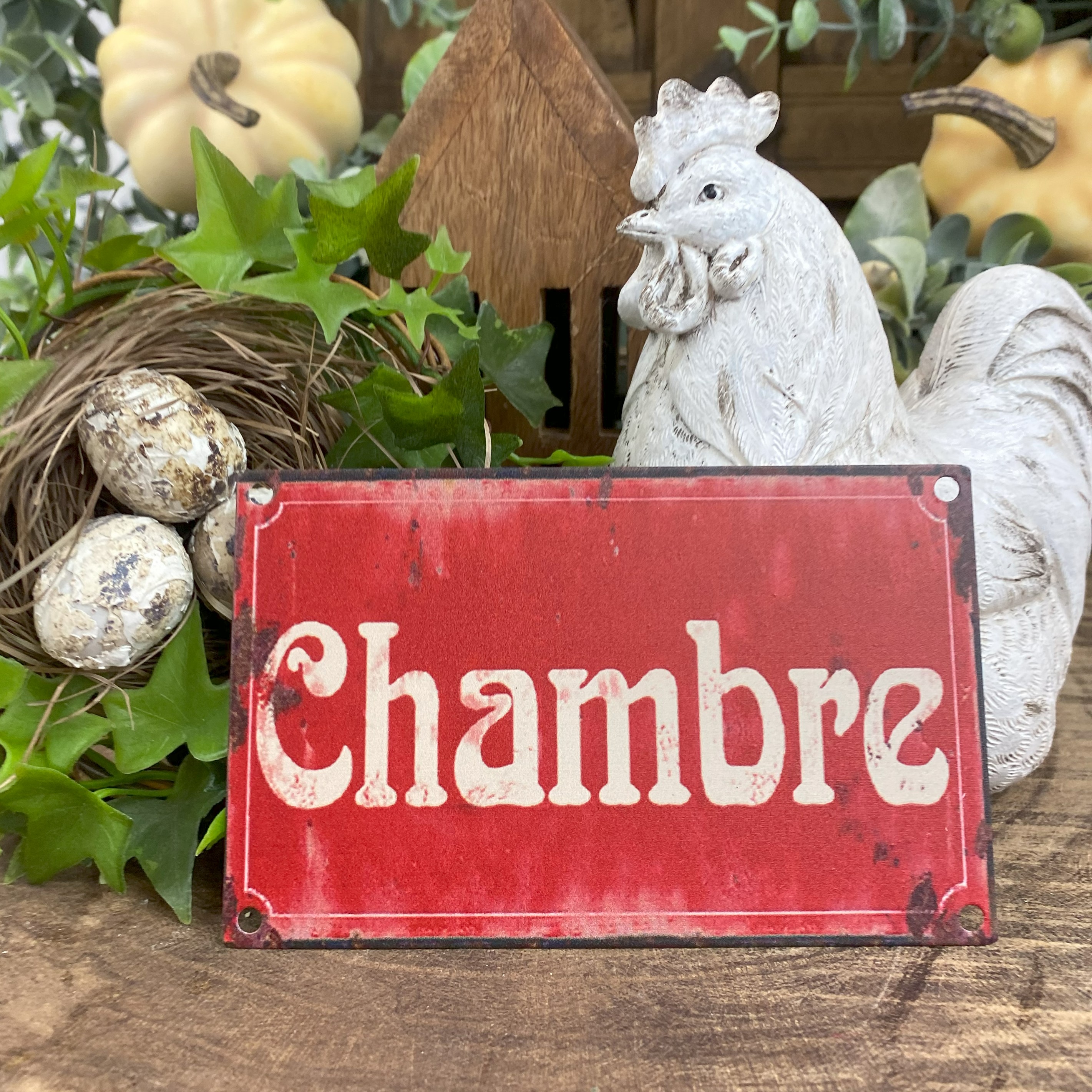Vintage kovová tabuľka "Chambre " -  Spalňa