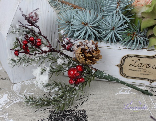 Vianočná dekorácia Zasnežená halúzka 