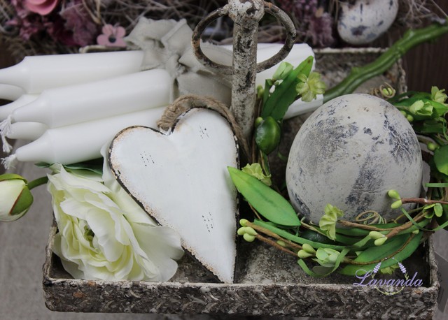 Dlhé kovové srdce Shabby Chic, väčšie
