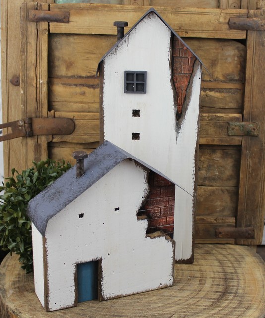 Drevená dekorácia Vintage domček s komínom 