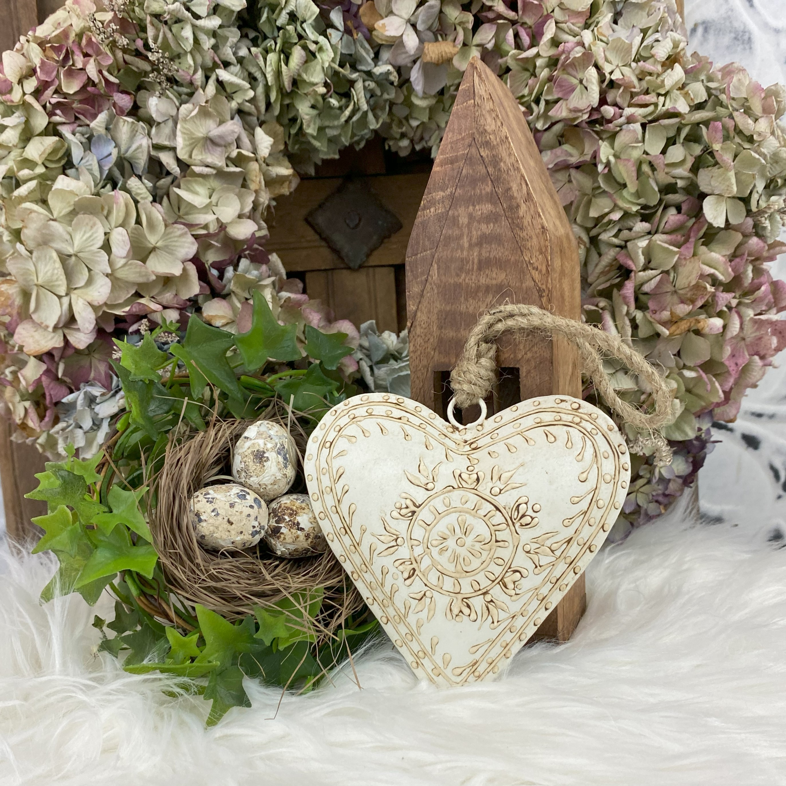 Kovová dekorácia  Srdce Bianco, 10 cm
