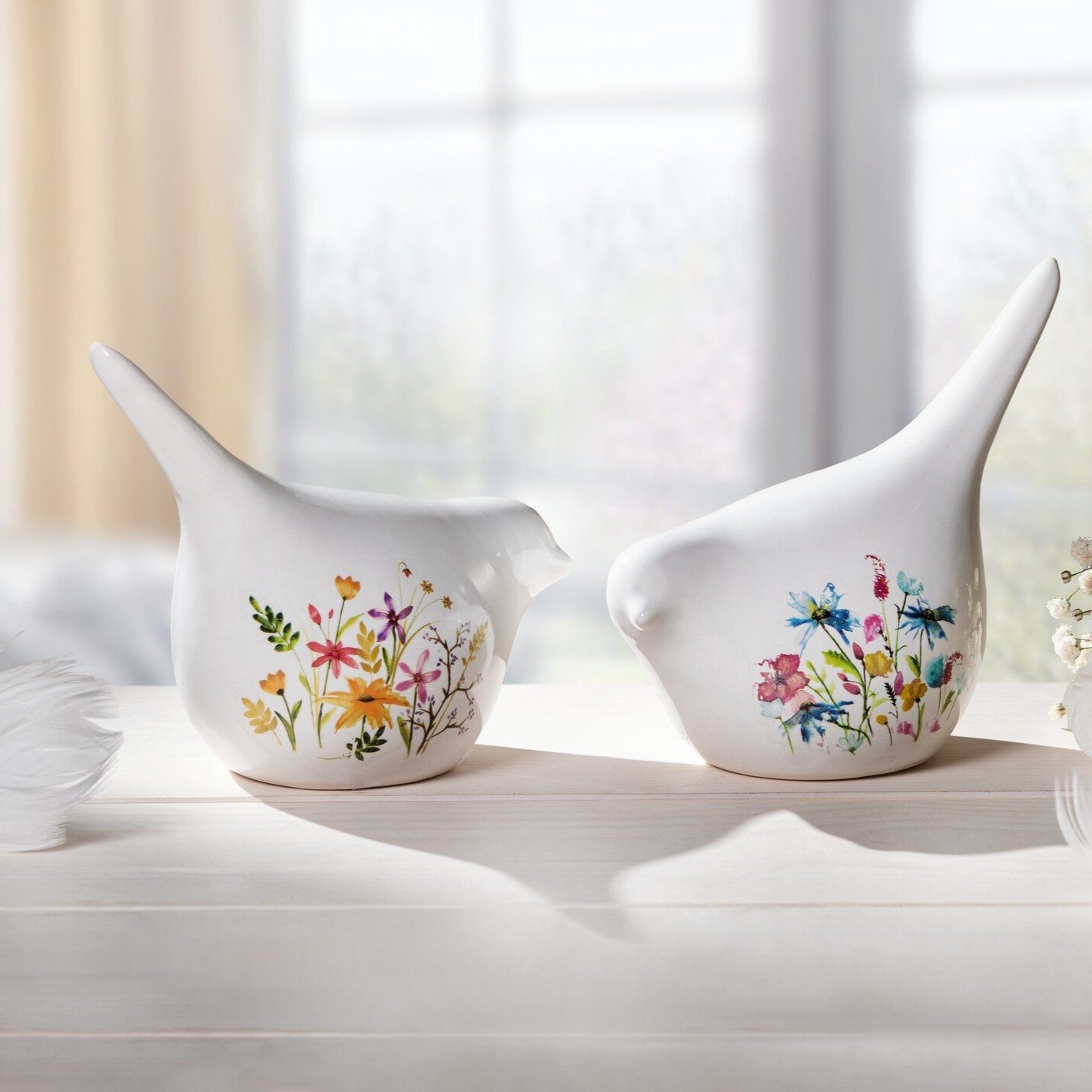 Jarná dekorácia porcelánové vtáčiky s kvietkami, sada 2 kusy