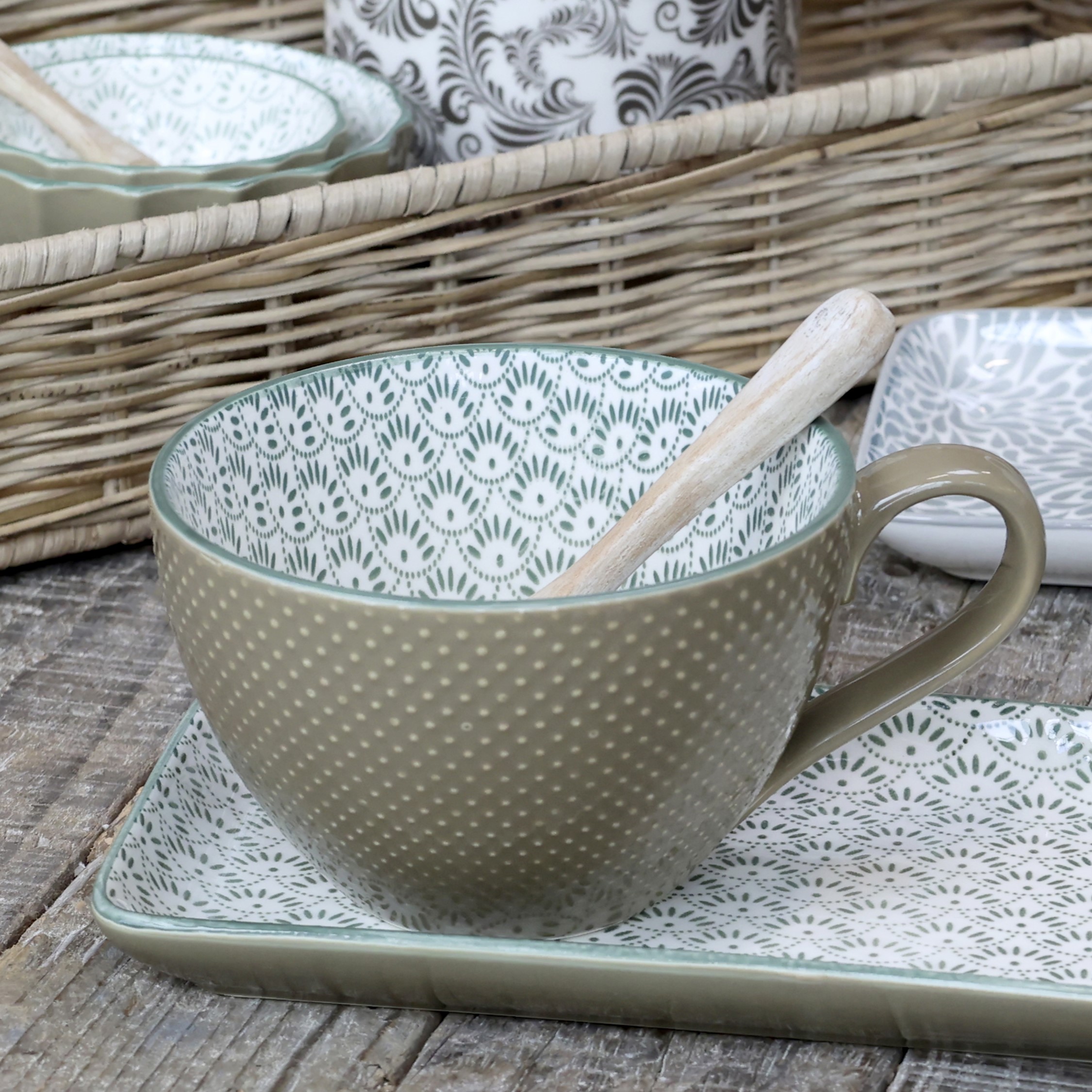 Porcelánová šálka Verte zo série Ares