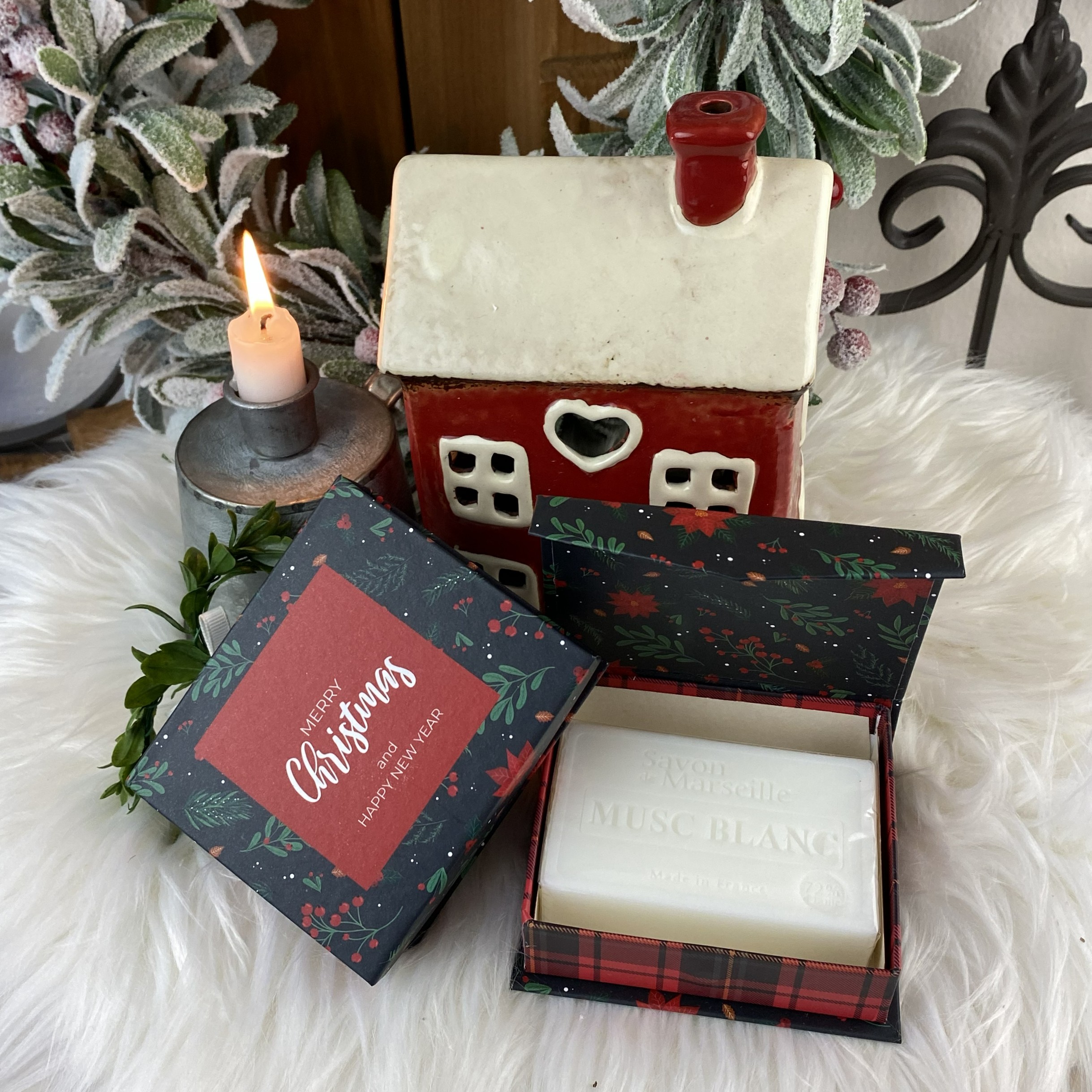 Vianočné darčekové balenie  Merry Christmas WHITE MUSK, vzor 1