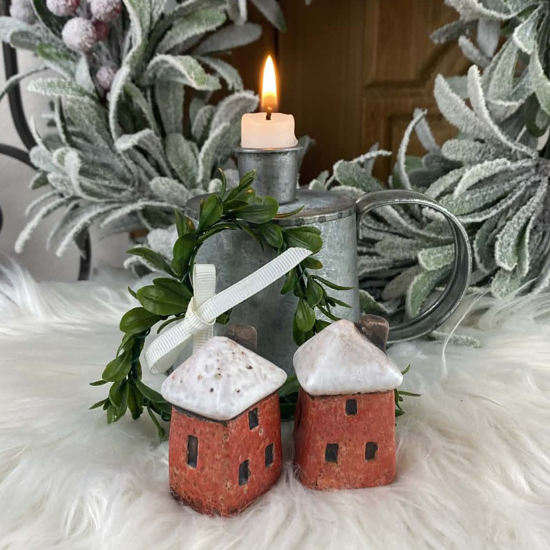 Dekorácia Keramický domček červený, malý