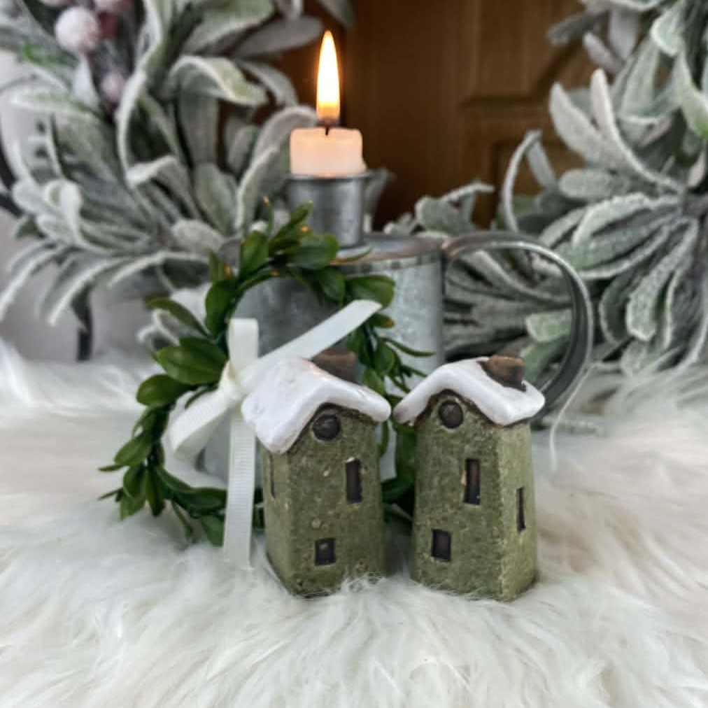 Dekorácia Keramický domček zelený, malý 