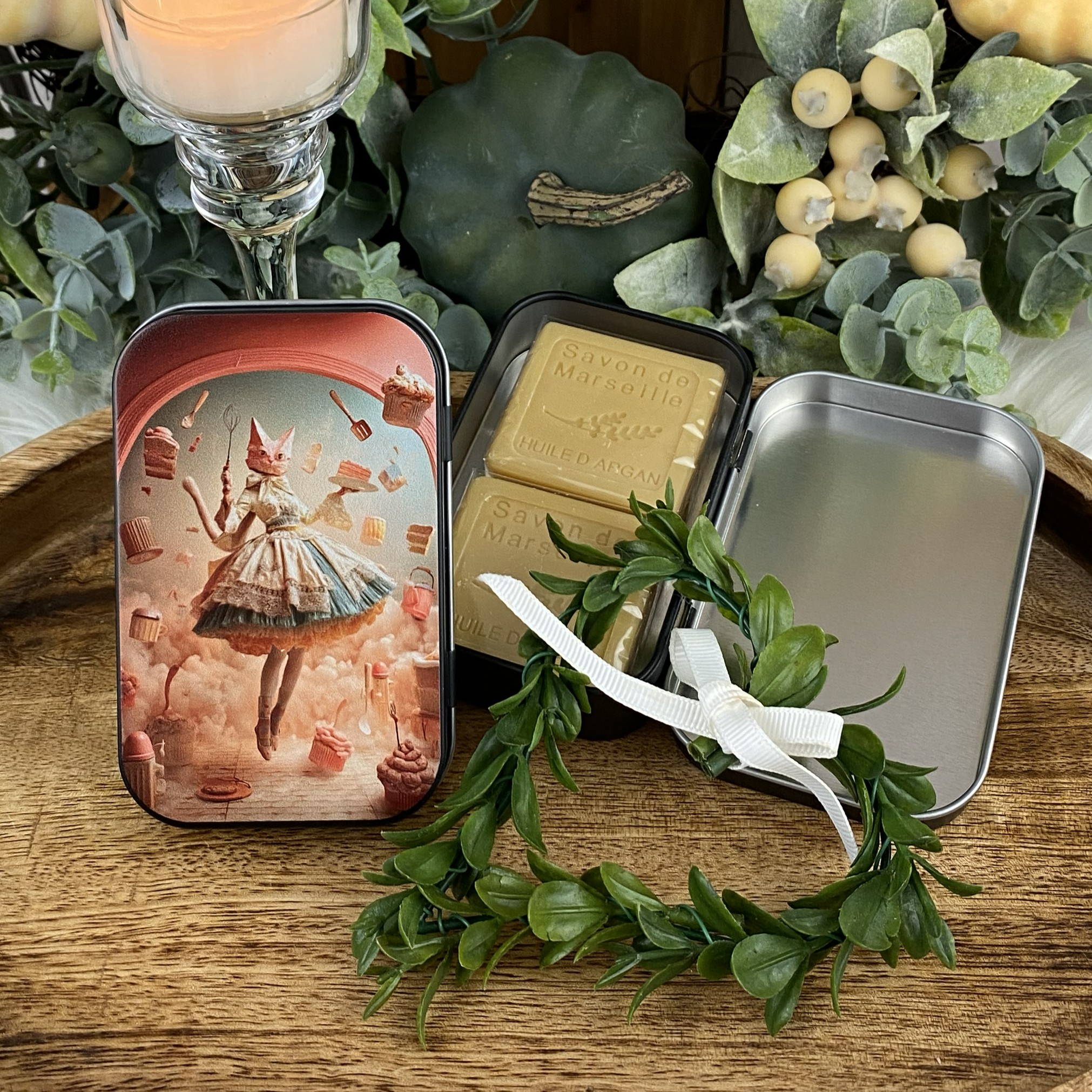 Argánové mydlo v kovovej krabičke s mačičkou parádnicou