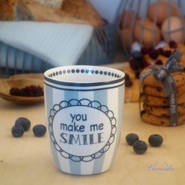 Porcelánový hrnček " You make me SMILE "